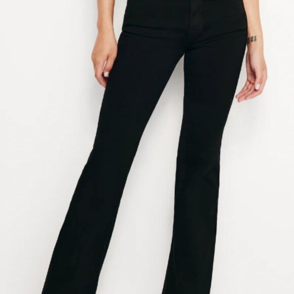Good American Women's | Good Petite Flare Jeans Black - Picture 3 of 8